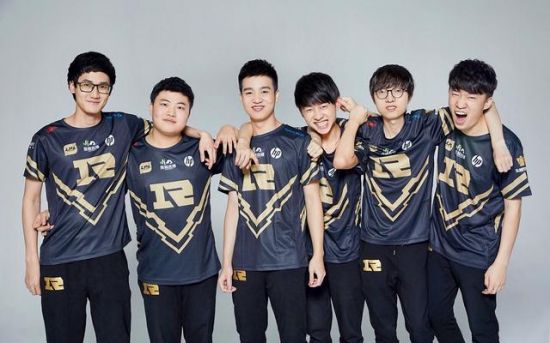 《LOL》S15总决赛瑞士轮首轮赛程解析